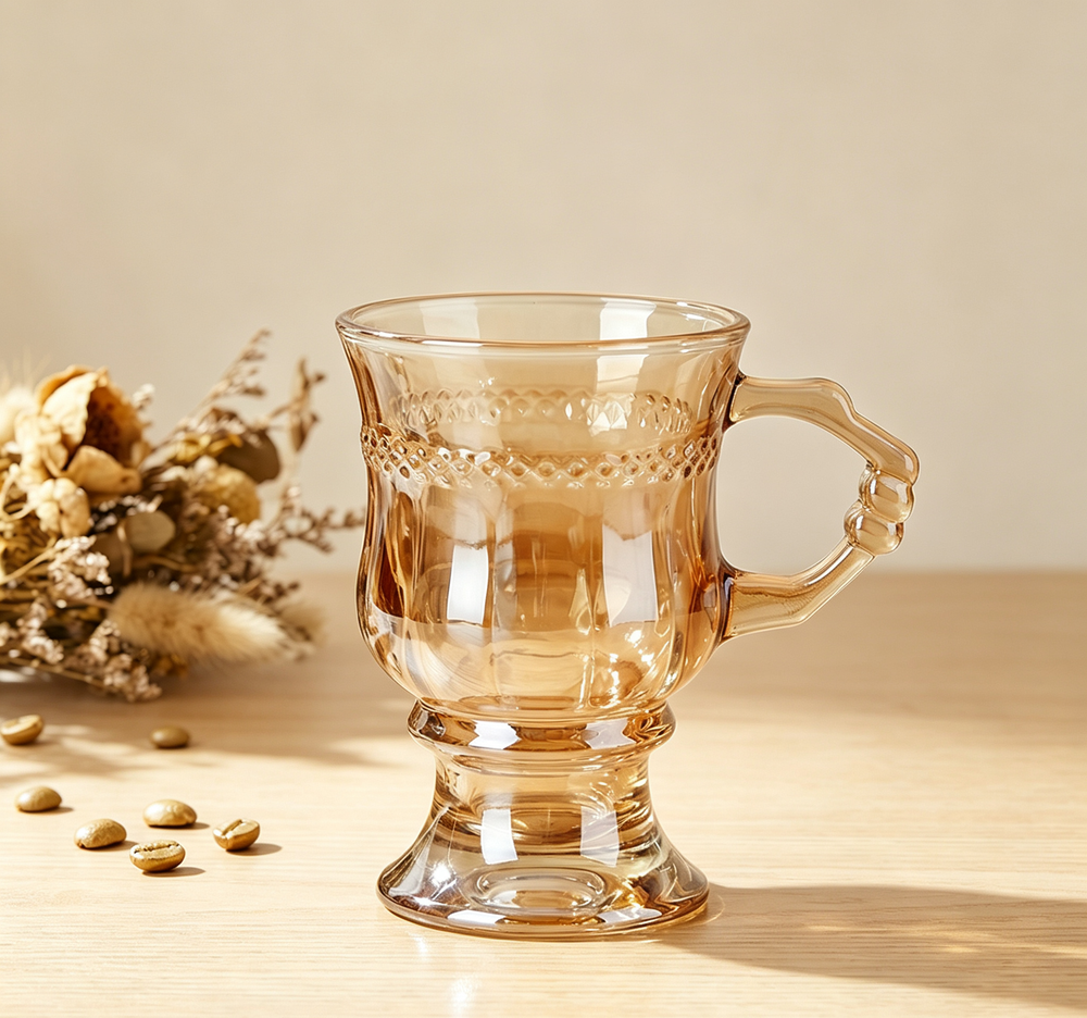 French Retro Textured Clear Glass Mug with Handle, Ideal for Whiskey & Flower Tea